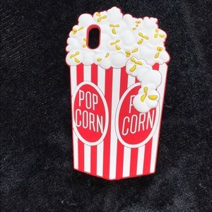 New popcorn case
